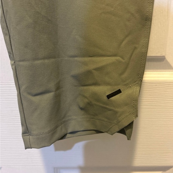 Adidas Men's Strength xl Woven Workout Pants NWT - Picture 3 of 7